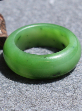 方言和田玉俄老料七号矿碧玉戒指