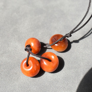 方言和田玉罕见老熟油润红沁皮金包银白玉籽料苹果珠背云配珠子R1