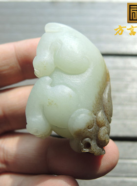 亏麻了方言和田玉精品55g新疆温润且末料糖白玉分明貔貅手把件O1