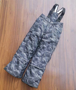 专业儿童连体滑雪裤加棉加厚儿童背带棉裤防风防水男女童冲锋