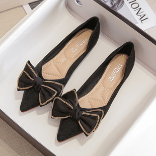 尖头单鞋女2026新款蝴蝶结小码33 -34 大码41-43软底瓢鞋不累脚