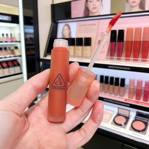 3CE水雾唇釉laydown雾面奶茶