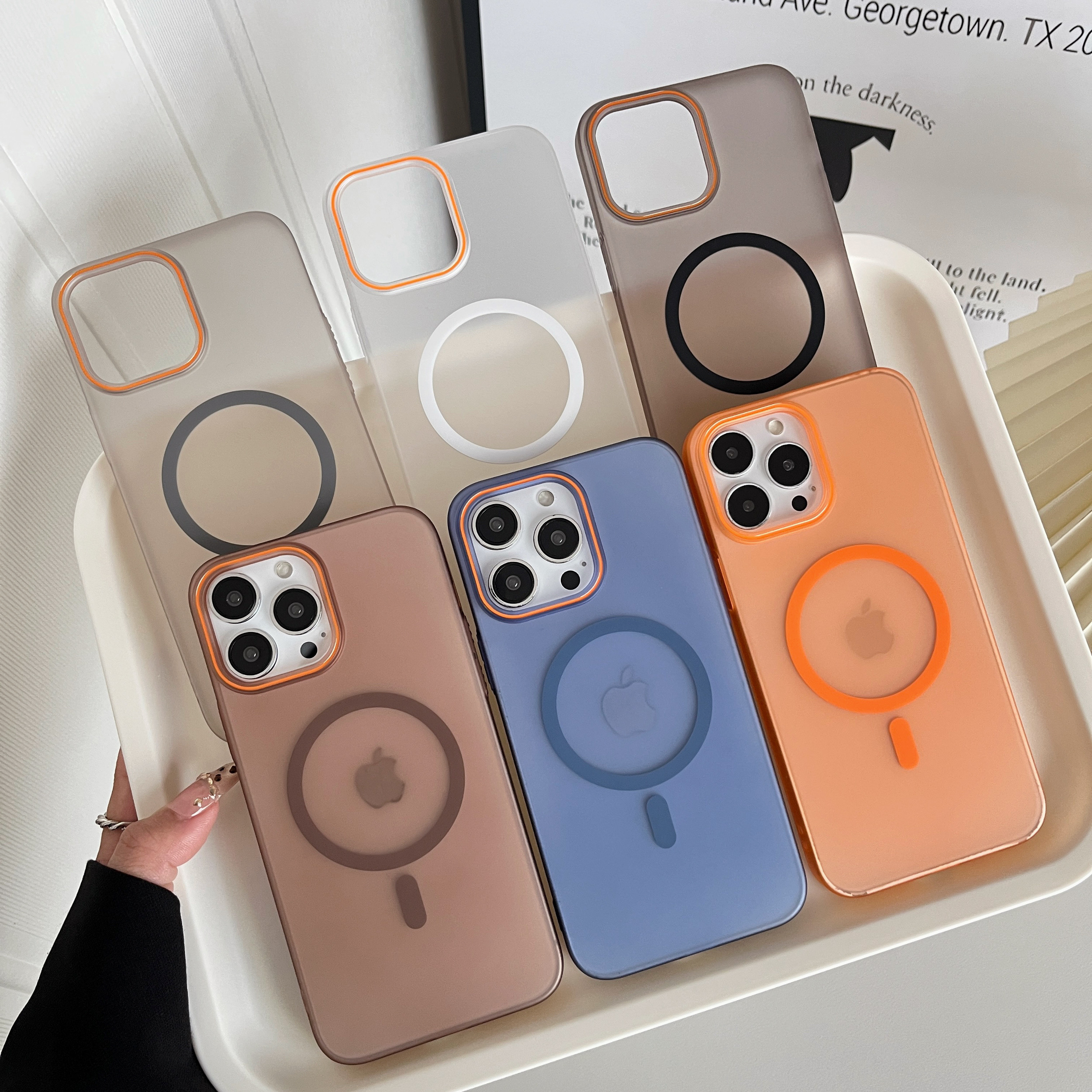 适用苹果强磁吸透色磨砂实色全包边抗摔日式简约裸机感pc手机壳tpy4n10