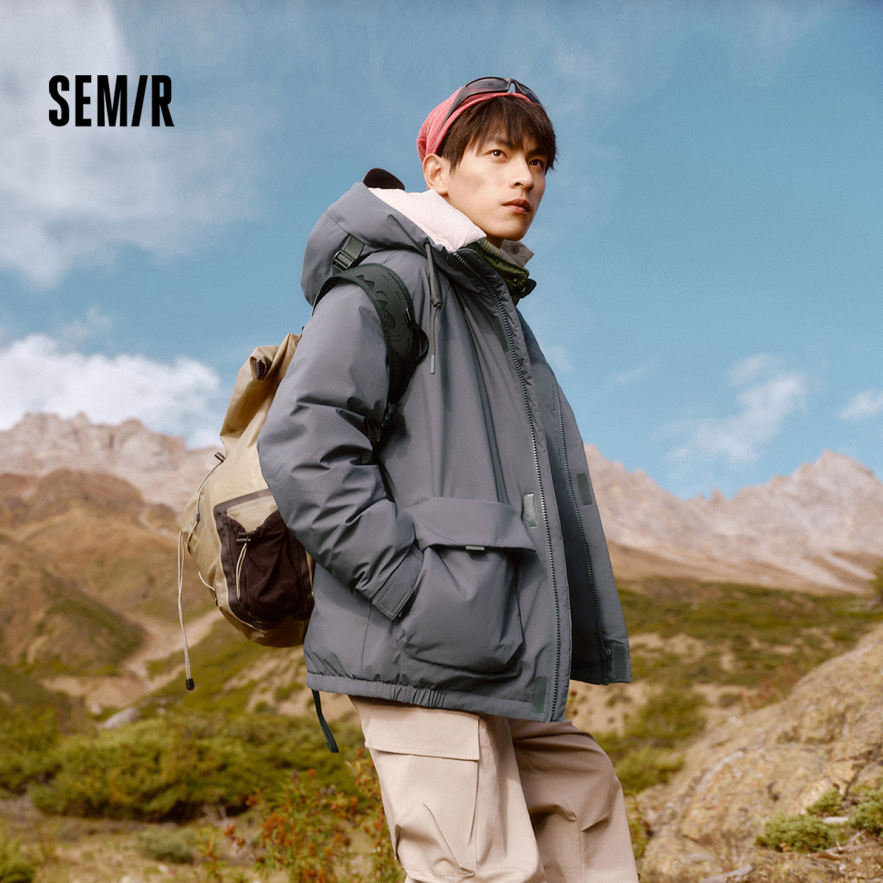 森马大口袋工装外套连帽羽绒服男