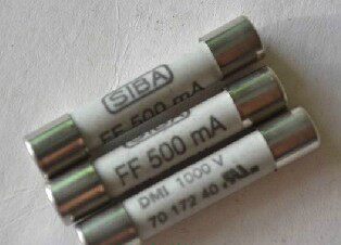 管万用电表SIBA仪器1000VF15BF17B保险丝用6X32mm熔断器FF500MA