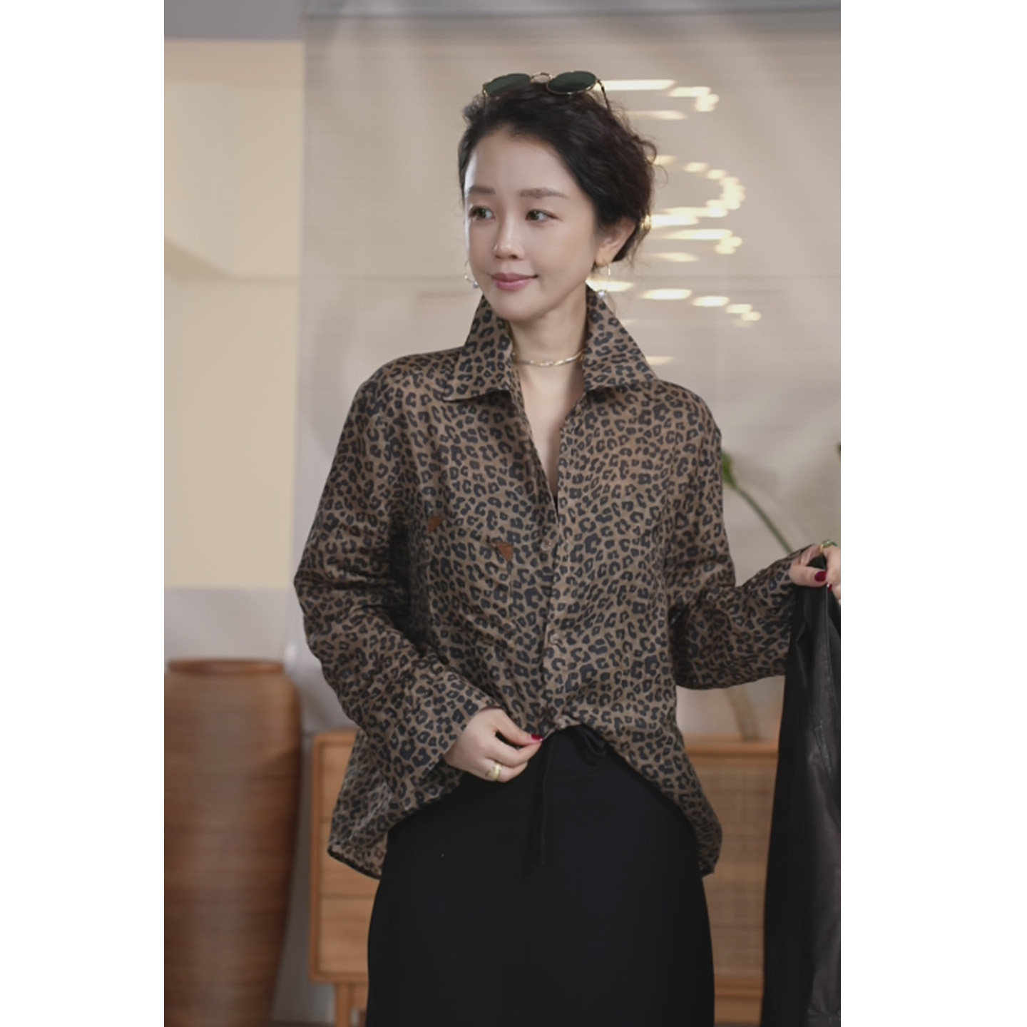 Y【叭哒不惑】慵懒豹 苎麻复古时尚百搭豹纹气质翻领长袖宽松衬衫
