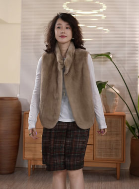 马甲保暖轻便舒适皮草短外套女