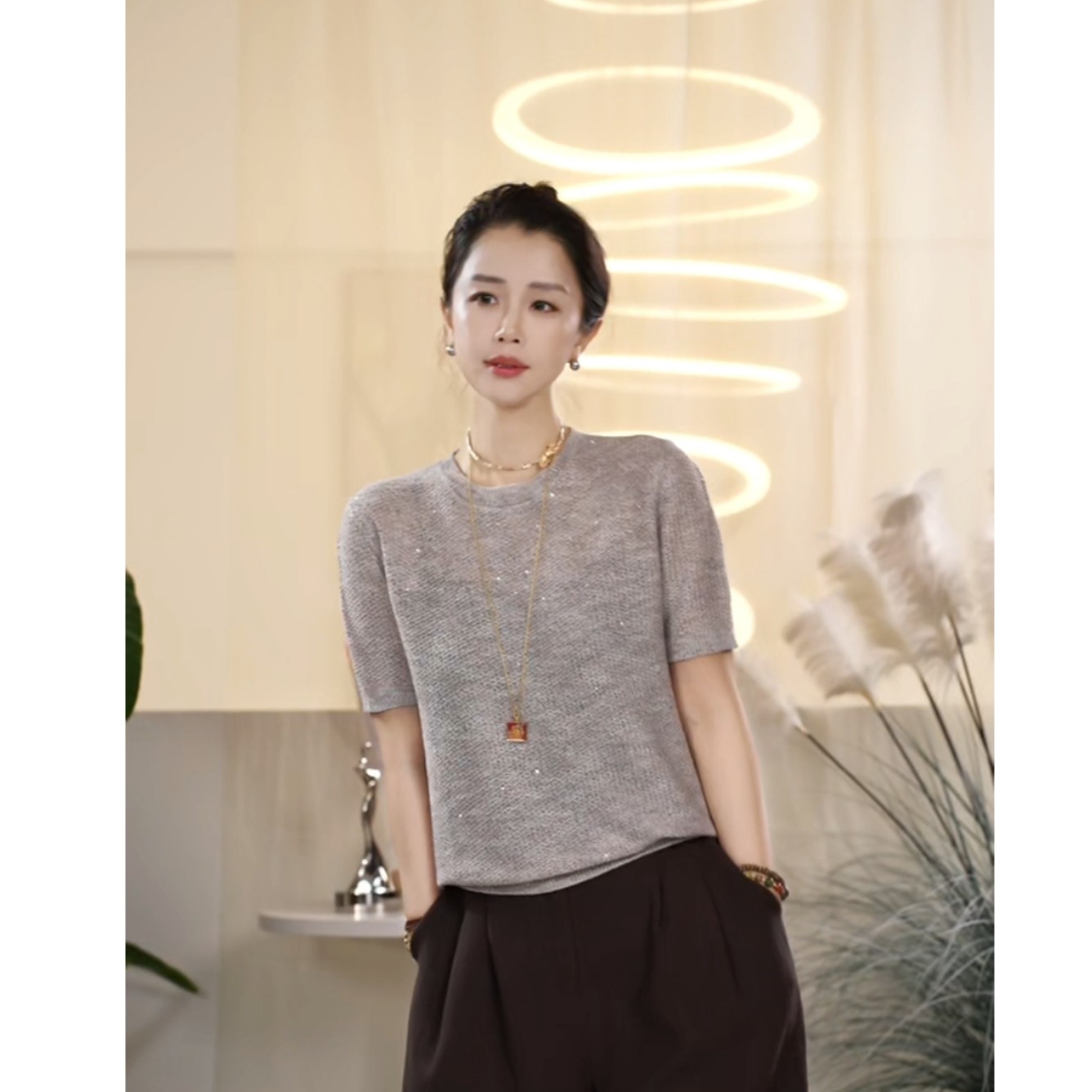 X【叭哒不惑】轻氧衫 圆领针织亮片百搭套头针织衫简约纯色上衣