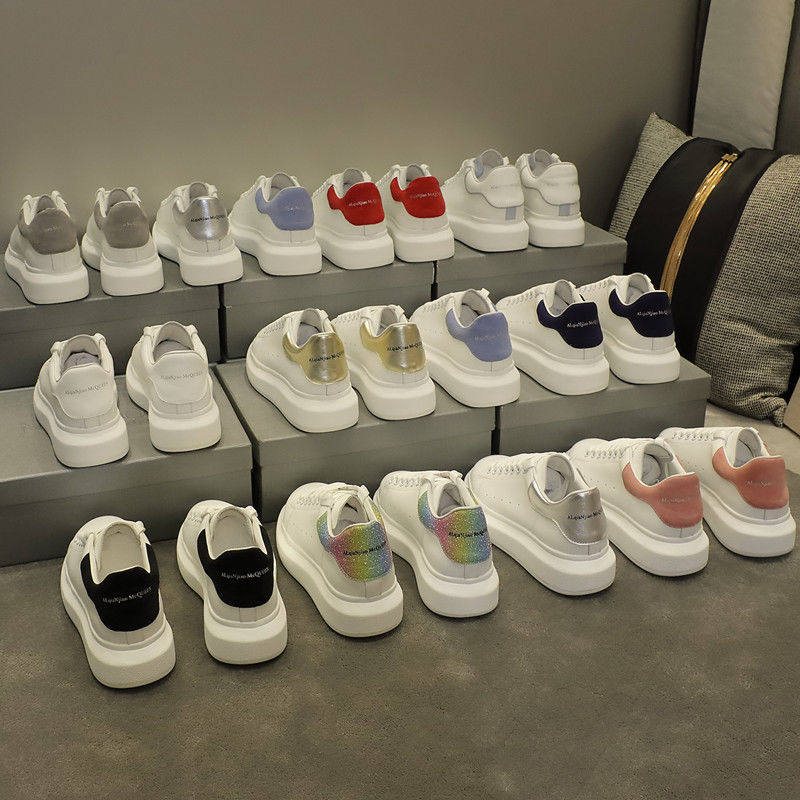 小白鞋男款2025新款冬季高级感休闲鞋百搭麦坤增高板鞋厚底运动鞋