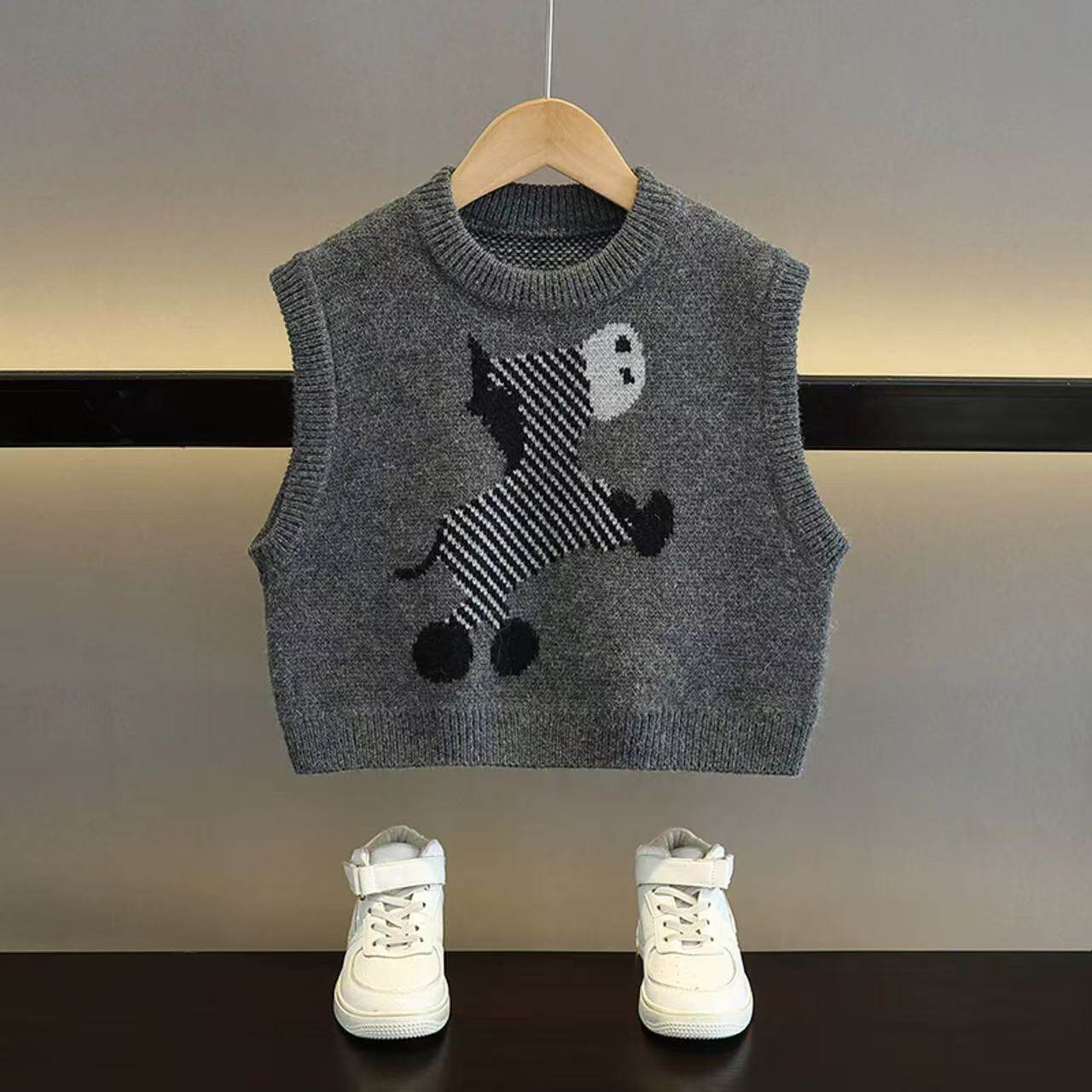 男童针织马甲春秋款2026新款男孩卡通毛衣背心儿童秋装毛线洋气潮