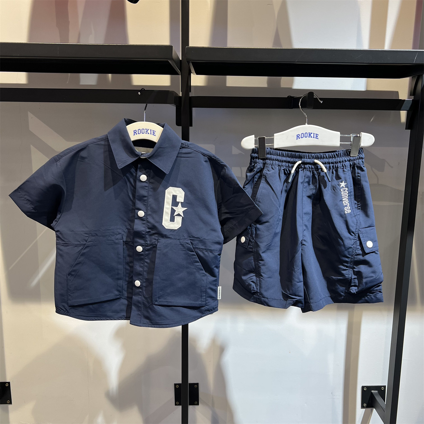 匡威童装休闲翻领衬衫26夏男童女童学院风复古短袖上衣 CV2622265