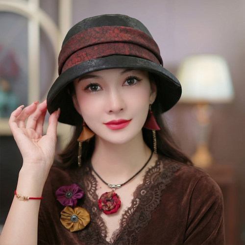 布塔礼帽出游优雅女四季
