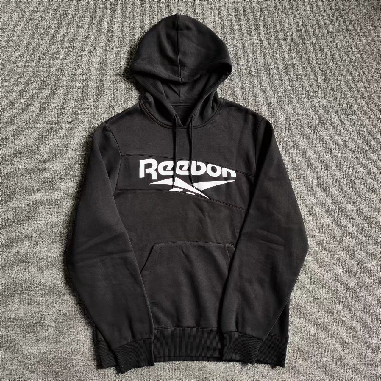 连帽拼接剪裁加绒卫衣套头衫