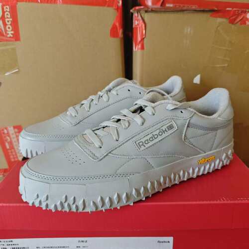 REEBOK锐步VIBRAM底CLUB C男子低帮板鞋IG2834