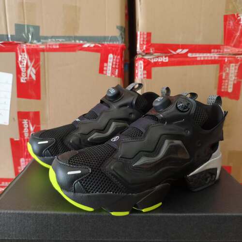 REEBOK锐步ARIES联名PUMP FURY 94男女复古休闲鞋 100208650