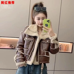 2024冬季皮毛一体机车服洋气颗粒绒羊羔毛休闲PU皮衣短棉服外套女