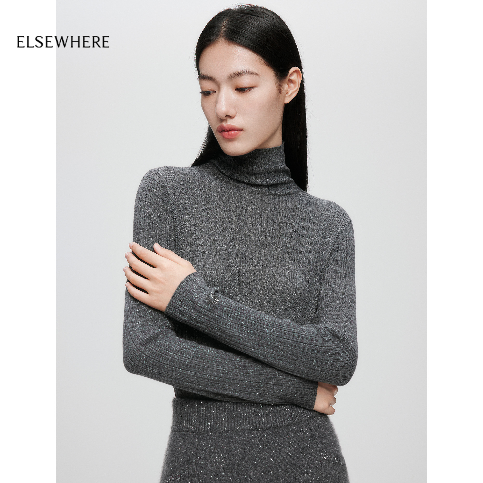 珂思立体堆堆领修身针织