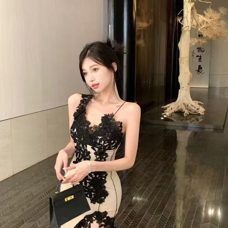 御姐风情高级蕾丝开叉修身包臀吊带连衣裙女气质夏季显瘦遮肚子图片