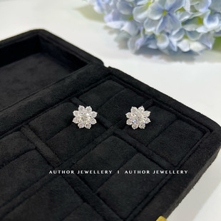 AUTHOR 「美到失语」爆闪太阳花耳钉 钻石重工花朵925银轻奢耳环