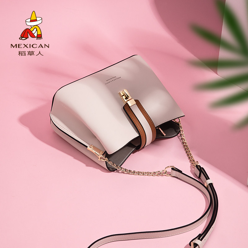 稻草人女包2020新款包包潮水桶包女斜挎包时尚洋气大容量单肩包女