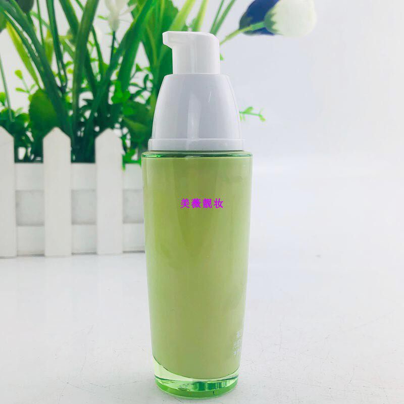雅歌绿茶光感舒柔粉底液