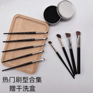沧州热门款刷型赠干洗盒动物毛镰刀鼻影眼线刷三角遮瑕提亮刷眉刷