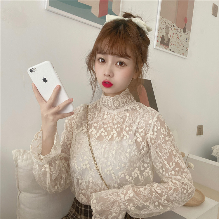 Real shot, real price temperament, versatile trumpet sleeve lace bottomed Shirt Top