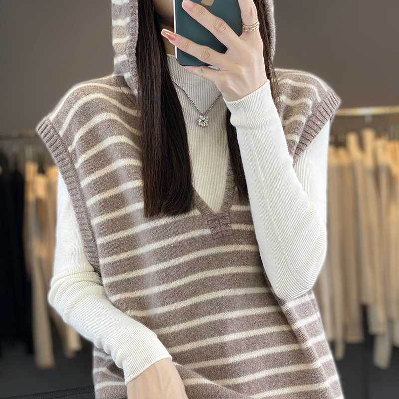 洋气减龄秋冬新款条纹羊毛女针织