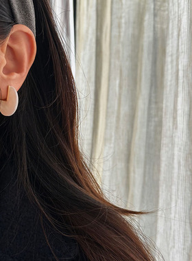 小众原创优雅半圆形炫彩白贝母耳钉 925纯银复古圆片贝壳圆牌耳环