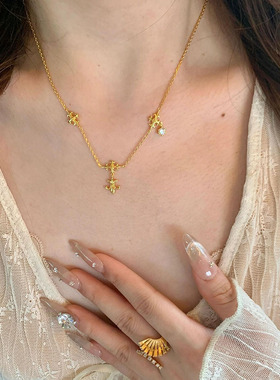 astudio纯银鸢尾花十字架锁骨链