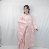 秋冬加厚保暖珊瑚绒法兰绒毛毯懒人披肩空调午睡打坐套毯斗篷披风