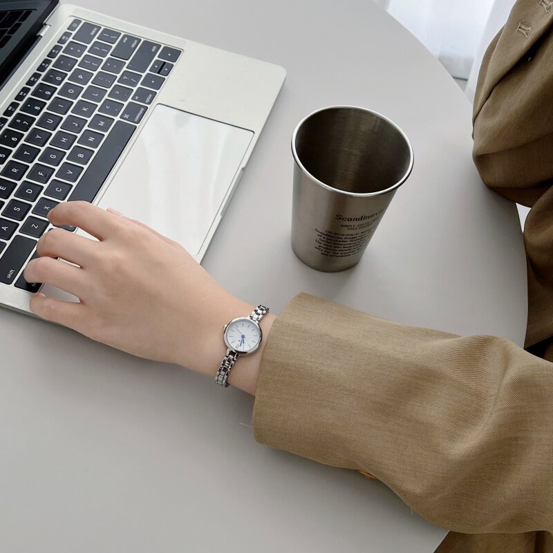 小表盘细链条手表女轻奢小众简约