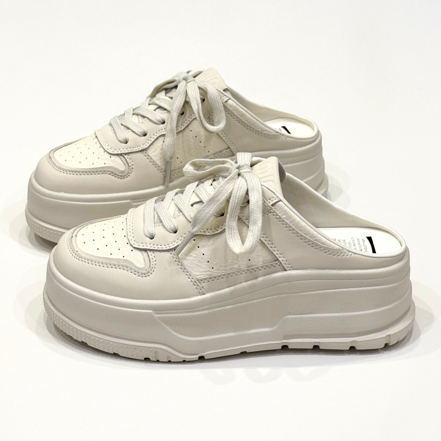 优慕妮真皮休闲轻便厚底一脚蹬包头半拖鞋女小个子增高松糕小白鞋