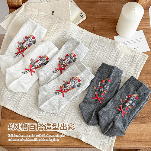 春夏蝴蝶结碎花束女中筒棉袜甜美