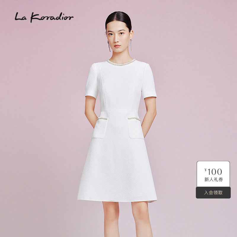 【法式洋装裙】La Koradior拉珂蒂2025夏季肌理提花钉珠连衣裙女图片