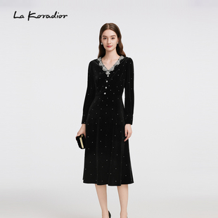 Lakoradior拉珂蒂气质女25秋冬赫本风钉珠丝绒连衣裙 商场同款