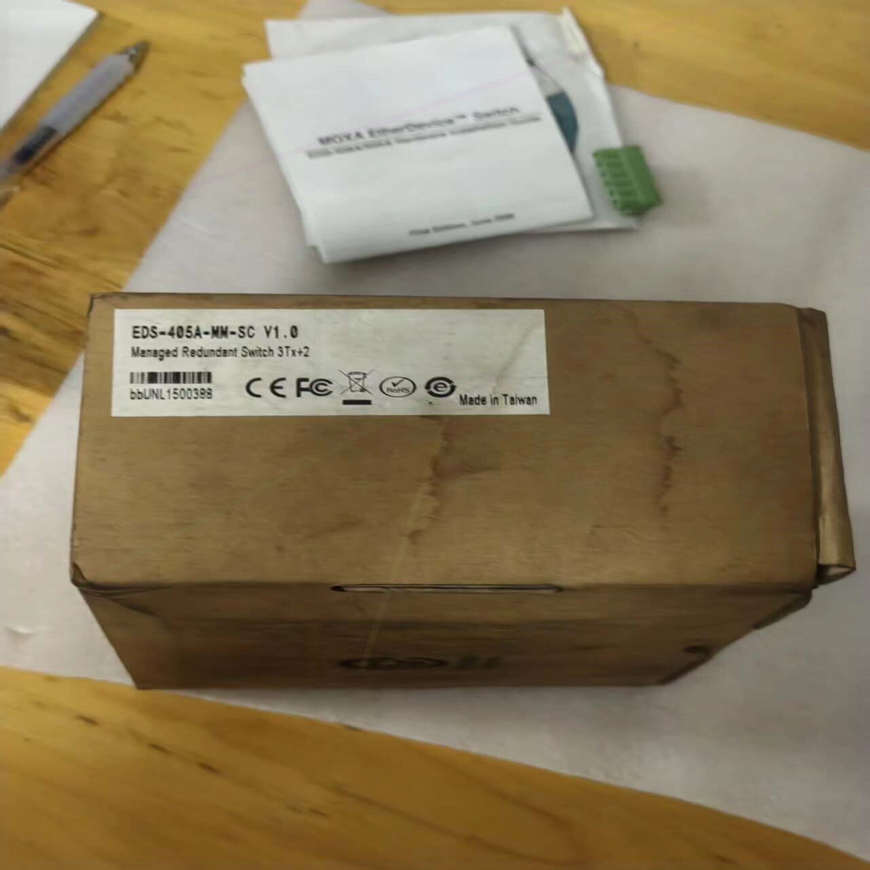 MOXA摩莎EDS-405A-MM-SC工业交换机 全新原装