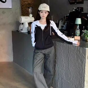 Adidas阿迪达斯三叶草女保暖外套EC0743EC0780HC3822HC3823IN1081