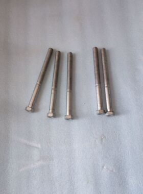 适配猎豹帕杰罗V31V32V33CS6奇兵黑金刚扭力杆螺丝2030