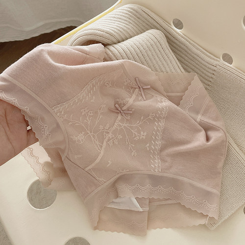 法式仙女蕾丝！桑蚕丝档秋冬新羊绒触感磨毛中高腰内裤女包臀透气