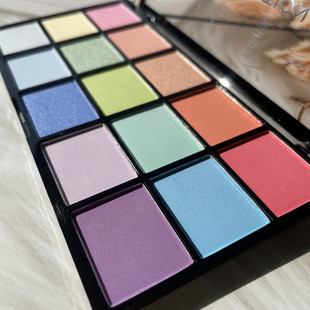 英国眼影盘makeup revolution15色眼影盘珠光哑光大地色舞台妆