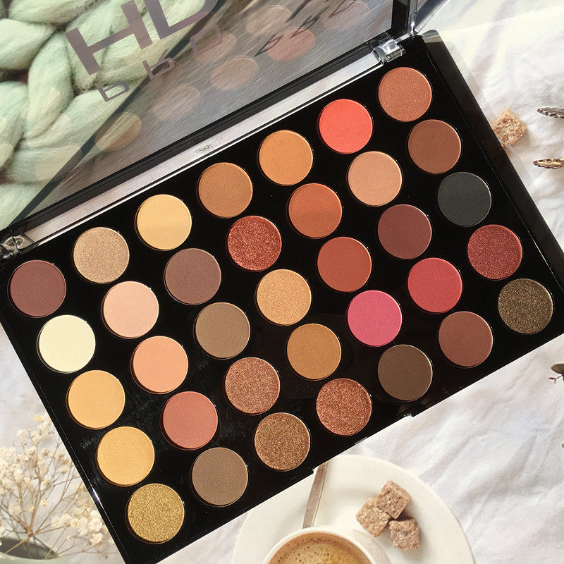 英国makeup revolution35色眼影盘珠光全哑光欧美妆大地色裸色盘