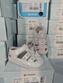 软底防滑步前鞋 商场撤柜斯乃纳童鞋 宝宝学步鞋 夏季 女童包头凉鞋