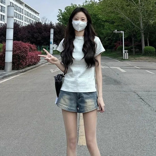 做旧复古牛仔裤女春夏美式辣妹阔腿显瘦短裤薄款高腰直筒a字裤子