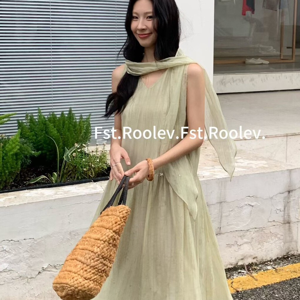 夏上新韩系天丝飘带连衣裙配丝巾