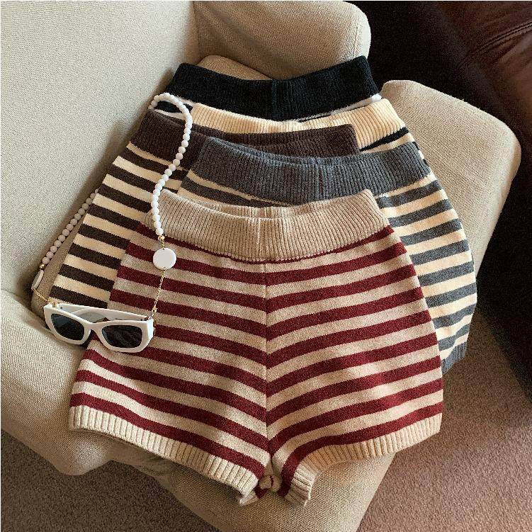 辣妹风撞色条纹针织短裤女秋