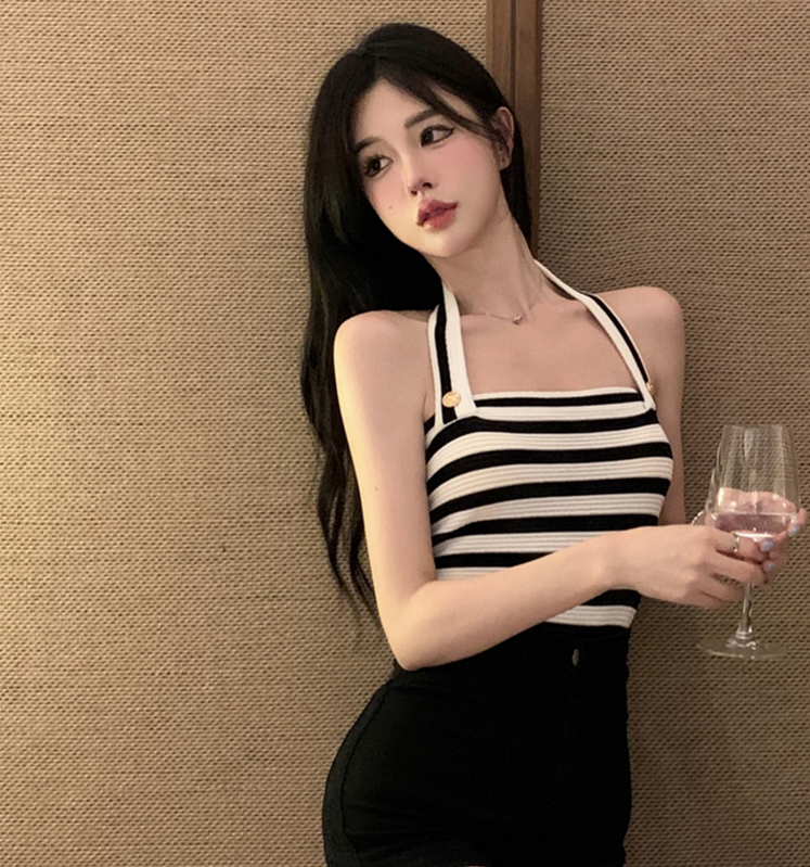 夏季性感条纹挂脖针织背心女夏季内搭短款独特别致小上衣吊带外穿