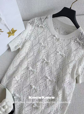 KnowKnow Closet.  | 只做对版 菱格纹镂空蝴蝶结短袖圆领上衣女