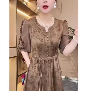 2025年春季七分袖连衣裙中长a字裙高级感时尚减龄高腰显瘦妈妈女