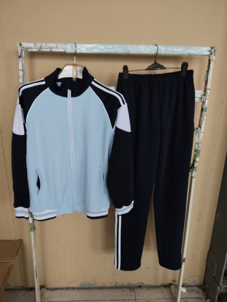 中学生校服大连沙河口春秋款冬季加绒中学校服上衣裤子套装耐磨